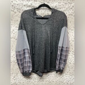 ABOVE AND BEYOND MIXED TEXTURED SLEEVE PULLOVER